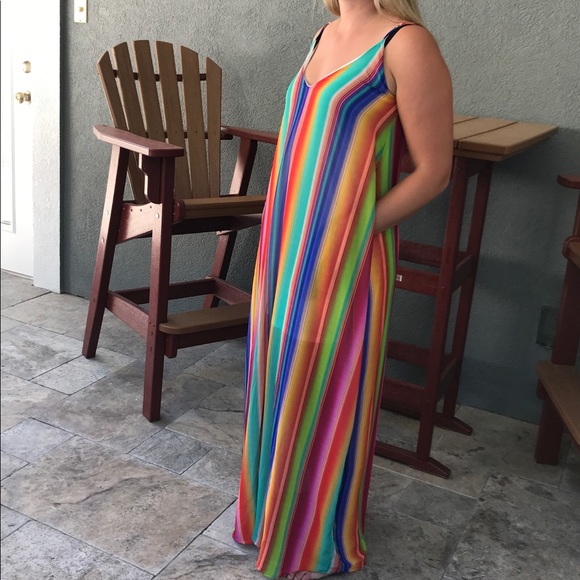 Rainbow Stripe Maxi dress w/pockets - Picture 4 of 7